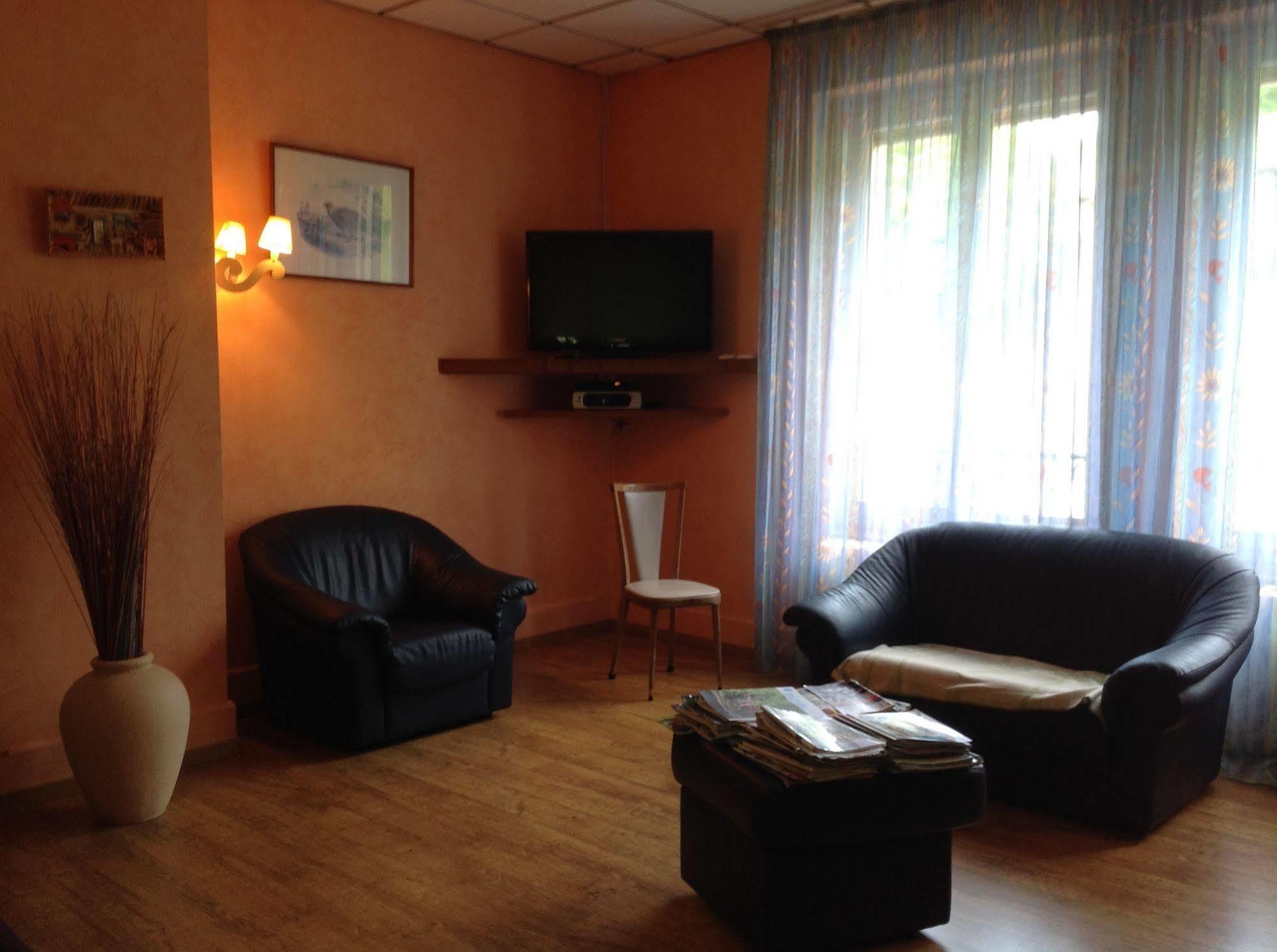 Hotel Au Val Dore La Bourboule Kültér fotó
