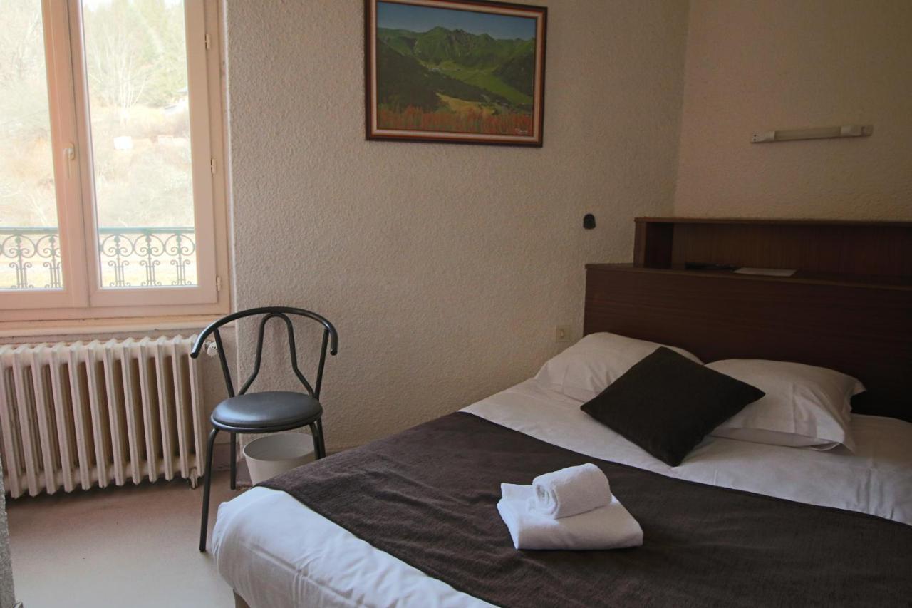 Hotel Au Val Dore La Bourboule Kültér fotó